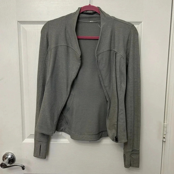 ! Lululemon Athletica Precision Asymmetrical Zip grey Jacket Womens 4 - Picture 7 of 7